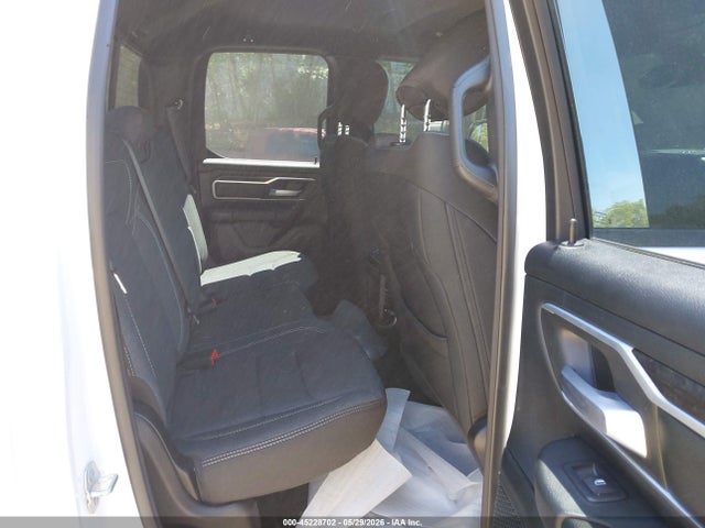 2021 Ram 1500 Big Horn  4x4 6'4 Box მანქანა იყიდება აუქციონზე, vin: 1C6SRFBT7MN697921, აუქციონის ნომერი: 45228702