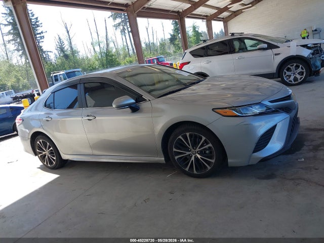 4T1G11BK1LU008732 Toyota Camry Se Awd