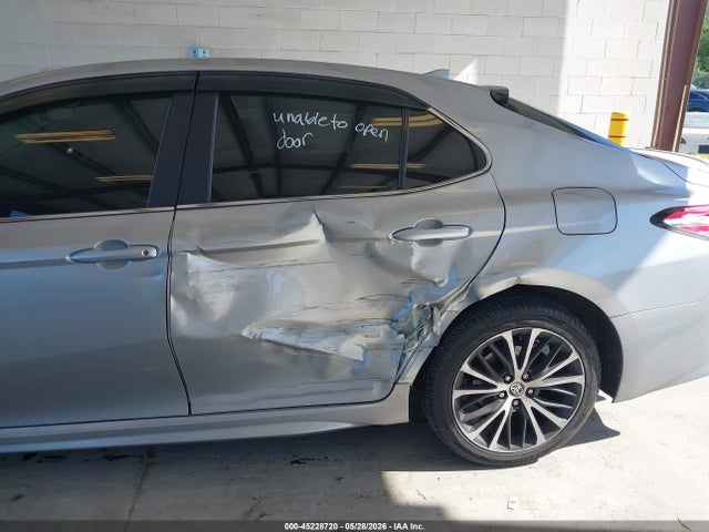 4T1G11BK1LU008732 Toyota Camry Se Awd