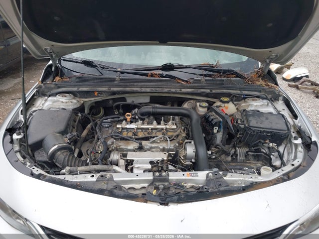 1G1ZE5ST6HF270705 Chevrolet MALIBU 1LT