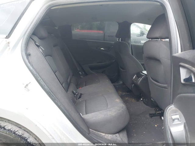 1G1ZE5ST6HF270705 Chevrolet MALIBU 1LT