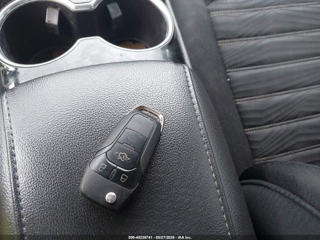 Продажа на аукционе авто 2016 Ford Fusion Se, vin: 3FA6P0HDXGR283732, номер лота: 45228741
