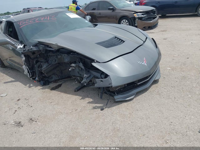 2016 Chevrolet Corvette Stingray მანქანა იყიდება აუქციონზე, vin: 1G1YB2D75G5118423, აუქციონის ნომერი: 45228743