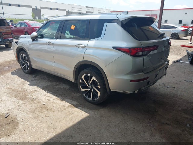 45228772 :رقم المزاد ، JA4J3VA8XPZ053432 vin ، 2023 Mitsubishi Outlander Sel 2.5 2wd مزاد بيع