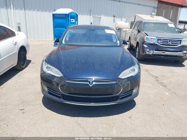 Aukcja sprzedaży 2013 Tesla Model S, vin: 5YJSA1DN3DFP20935, numer aukcji: 45228789