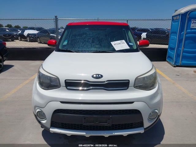KIA SOUL + 2018 KNDJP3A58J7571479 Image 12