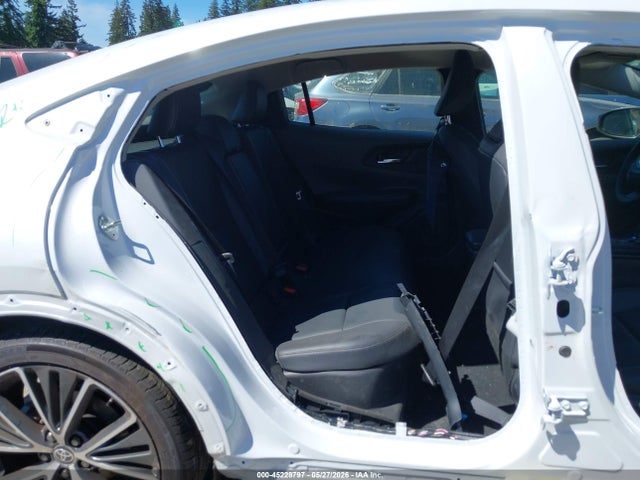 JTDADABU6T3033070 Toyota Prius Xle Awd-e