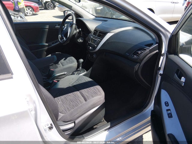 KMHCT5AE7HU344632 Hyundai ACCENT SE