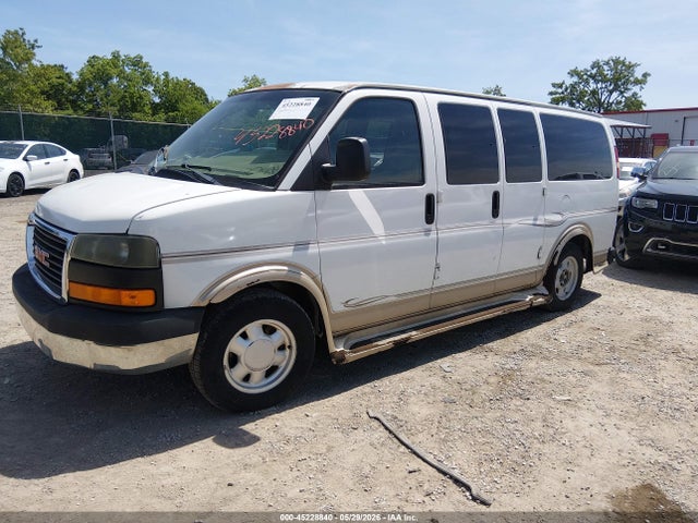 45228840 :رقم المزاد ، 1GDFH15T941217439 vin ، 2004 Gmc Savana Upfitter مزاد بيع