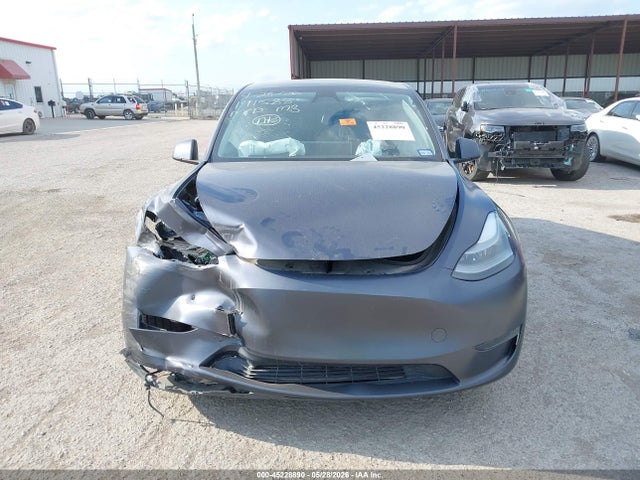2023 Tesla Model Y Performance Dual Motor All-wheel Drive მანქანა იყიდება აუქციონზე, vin: 7SAYGDEFXPF802279, აუქციონის ნომერი: 45228890