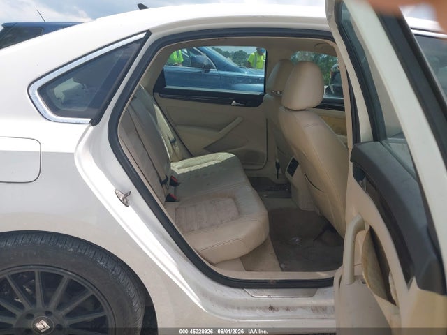 Aukcja sprzedaży 2014 Volkswagen Passat 2.0l Tdi Sel Premium, vin: 1VWCN7A36EC064904, numer aukcji: 45228926