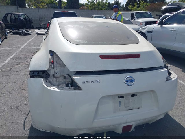 Nissan 370Z 2015 JN1AZ4EH1FM443830 Image 17