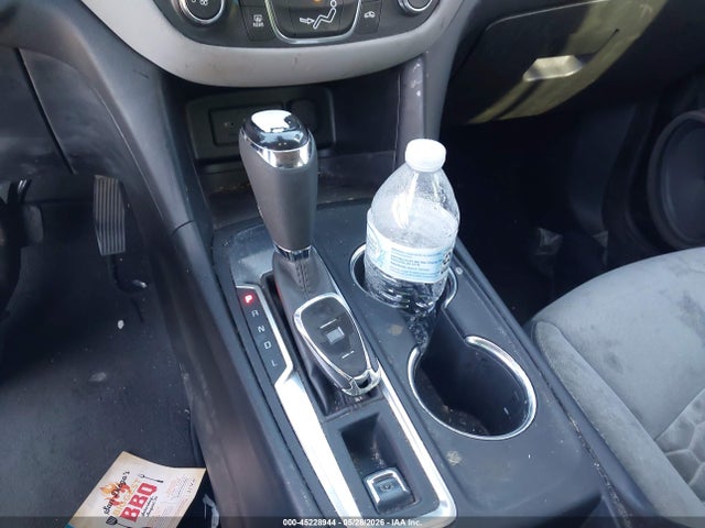 2GNAXHEV8L6276707 Chevrolet Equinox Fwd Ls