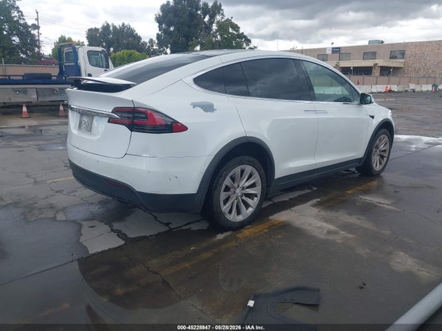 Продажа на аукционе авто 2020 Tesla Model X Long Range Dual Motor All-wheel Drive/long Range Plus Dual Motor All-wheel Drive, vin: 5YJXCBE2XLF233367, номер лота: 45228947