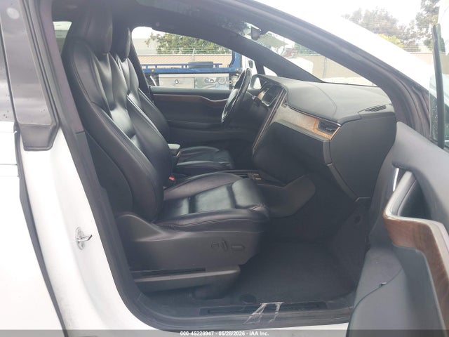 Продажа на аукционе авто 2020 Tesla Model X Long Range Dual Motor All-wheel Drive/long Range Plus Dual Motor All-wheel Drive, vin: 5YJXCBE2XLF233367, номер лота: 45228947