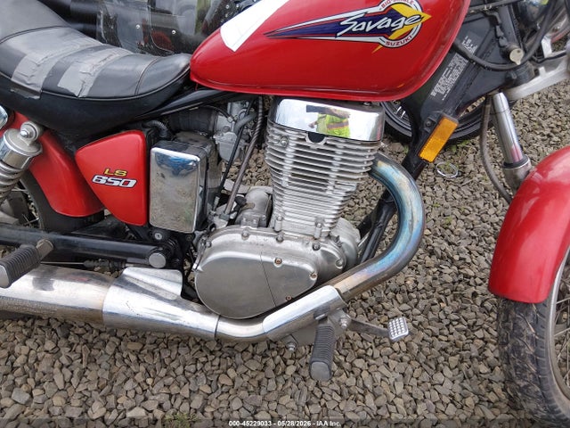45229033 :رقم المزاد ، JS1NP41A5V2102478 vin ، 1997 Suzuki Ls650 P مزاد بيع