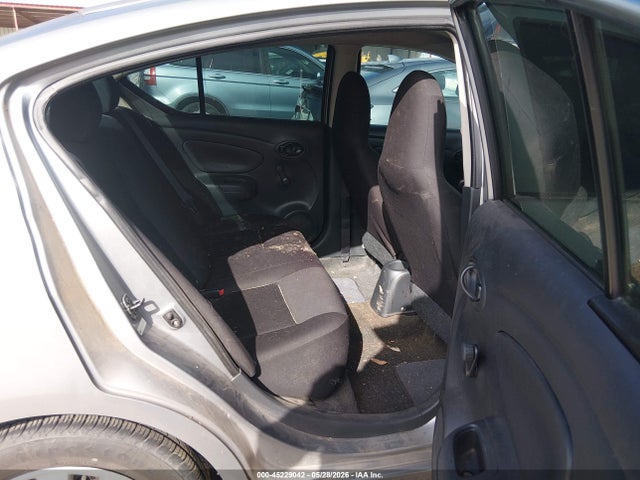 2014 Nissan Versa 1.6 S მანქანა იყიდება აუქციონზე, vin: 3N1CN7AP6EL826156, აუქციონის ნომერი: 45229042