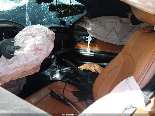 Ford Mustang V6 2015 1FA6P8AMXF5400140 Image 5