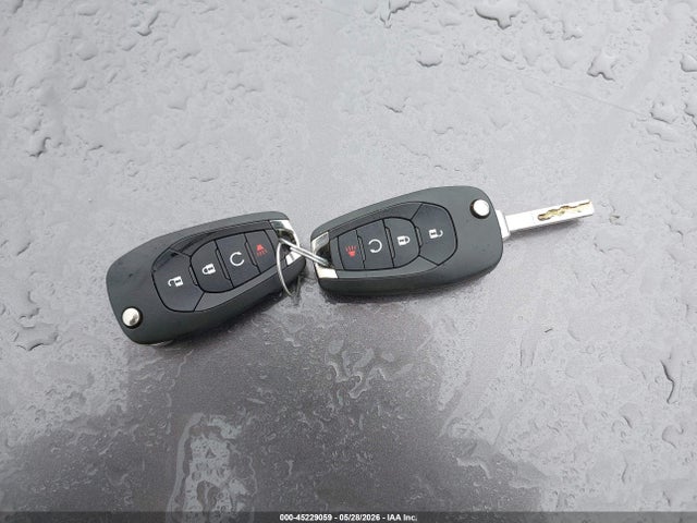 KL77LFEPXSC122006 Chevrolet Trax Fwd Ls