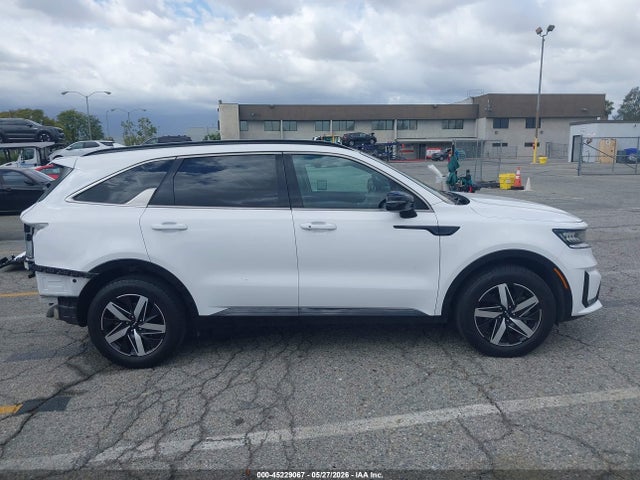 KIA SORENTO EX 2022 5XYRH4LF6NG121625 Image 14