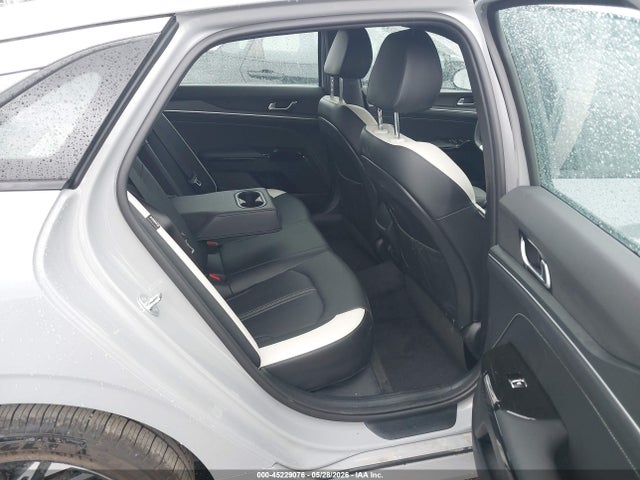 45229076 :رقم المزاد ، KNAG64J75S5379046 vin ، 2025 Kia K5 Gt-line مزاد بيع