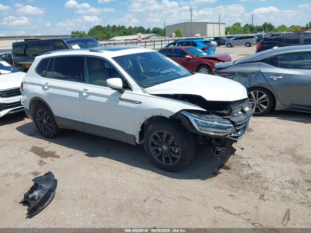 Продажа на аукционе авто 2024 Volkswagen Tiguan 2.0t Se/2.0t Wolfsburg Edition, vin: 3VVNB7AX3RM039116, номер лота: 45229130