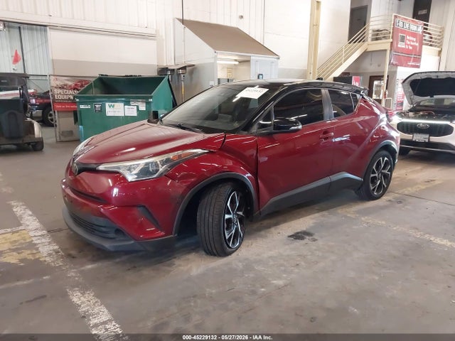 Toyota C-HR XLE 2019 NMTKHMBX6KR098050 Image 2