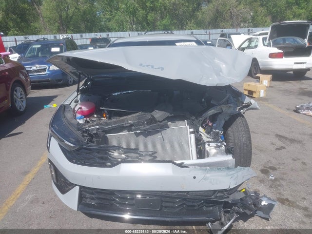 2026 Kia K5 Gt-line Fwd მანქანა იყიდება აუქციონზე, vin: KNAG64J70T5398153, აუქციონის ნომერი: 45229143