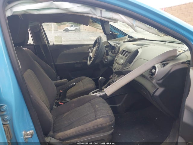 Chevrolet Sonic Lt Auto 2014 1G1JC5SH2E4157940 Image 5
