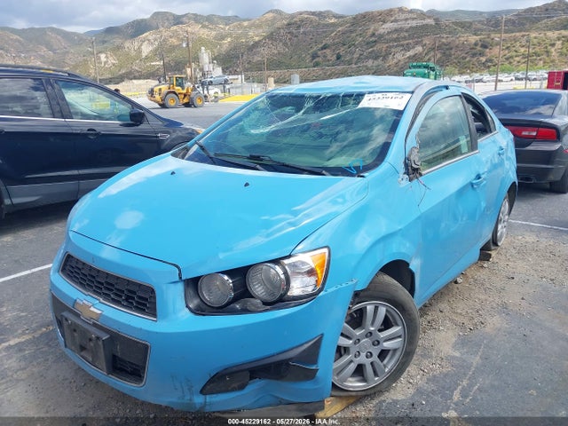 Chevrolet Sonic Lt Auto 2014 1G1JC5SH2E4157940 Image 6