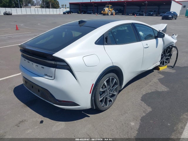JTDACACU1R3028319 Toyota Prius Prime Xse Premium