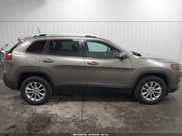 Jeep Cherokee Latitude 4x4 2019 1C4PJMCB6KD490777 Image 17