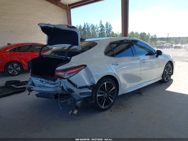 4T1B61HK3KU831504 Toyota CAMRY XSE