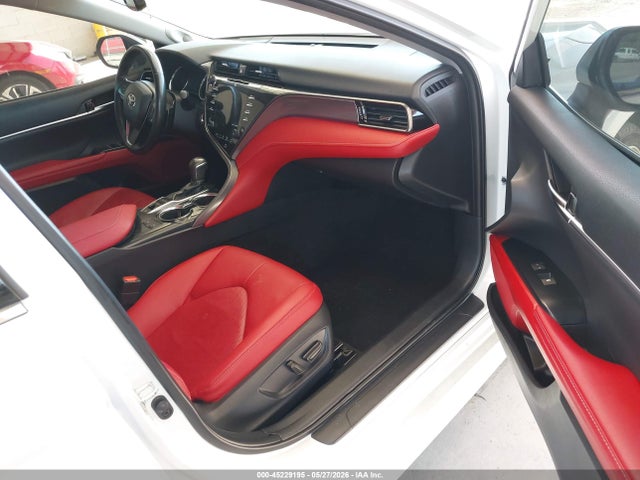 4T1B61HK3KU831504 Toyota CAMRY XSE