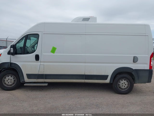 Продажа на аукционе авто 2023 Ram Promaster 2500 High Roof 159 Wb, vin: 3C6LRVDGXPE576078, номер лота: 45229200