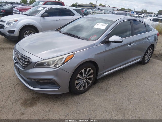 2015 Hyundai Sonata Sport მანქანა იყიდება აუქციონზე, vin: 5NPE34AF2FH056315, აუქციონის ნომერი: 45229202