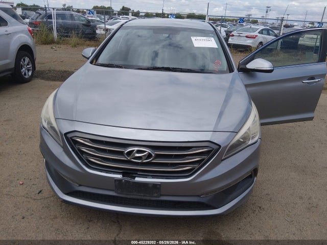 2015 Hyundai Sonata Sport მანქანა იყიდება აუქციონზე, vin: 5NPE34AF2FH056315, აუქციონის ნომერი: 45229202