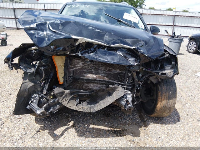 WVGEF9BPXFD006615 Volkswagen Touareg V6 Sport