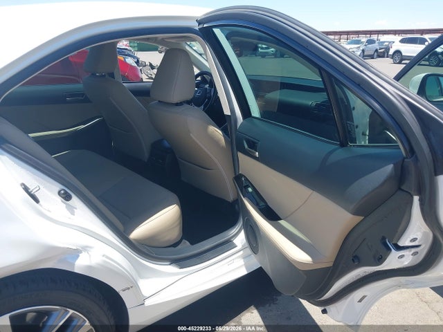 Продаж на аукціоні авто 2018 Lexus Is 300, vin: JTHBA1D24J5074869, номер лоту: 45229233