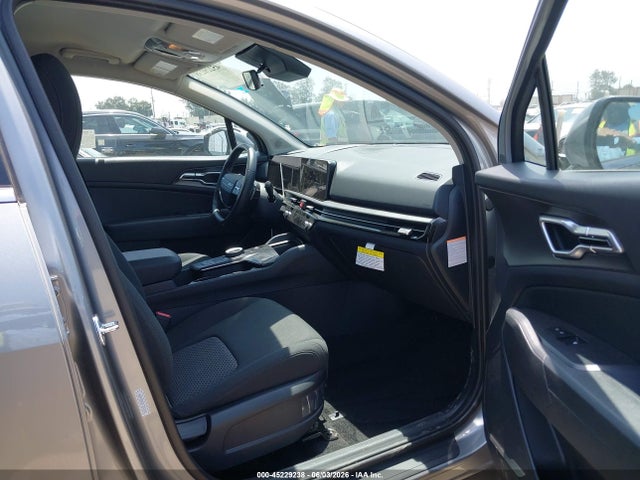 KNDPU3DG3T7352450 KIA Sportage Hybrid Lx