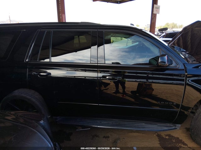 Chevrolet Tahoe Premier 2018 1GNSCCKJ5JR182788 Image 13