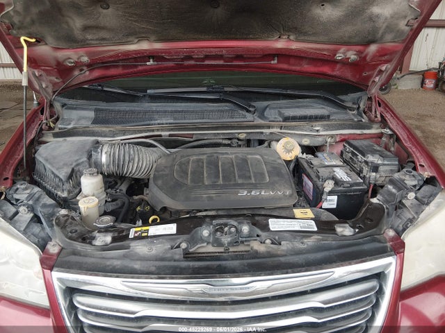 Продаж на аукціоні авто 2014 Chrysler Town & Country Touring, vin: 2C4RC1BGXER454834, номер лоту: 45229269