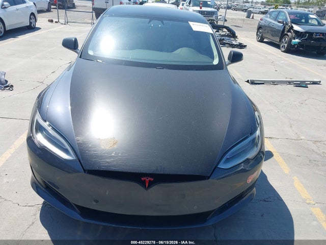 Продажа на аукционе авто 2018 Tesla Model S 100d/75d/p100d, vin: 5YJSA1E20JF270001, номер лота: 45229278