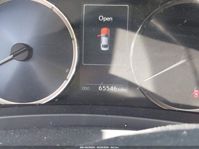 45229284 :رقم المزاد ، JTHCM1D27H5023694 vin ، 2017 Lexus Is 300 مزاد بيع