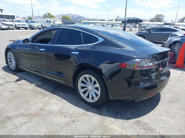 Tesla Model S 100d/60d/75d/90d/p100d 2017 5YJSA1E23HF205086 Image 3