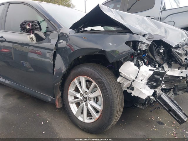 Toyota CAMRY LE 2026 4T1DAACKXTU212334 Image 18