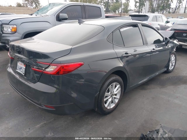Toyota CAMRY LE 2026 4T1DAACKXTU212334 Image 4