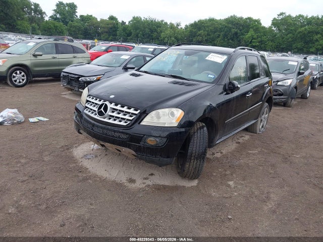 2008 Mercedes-benz Ml 350 4matic მანქანა იყიდება აუქციონზე, vin: 4JGBB86E38A304283, აუქციონის ნომერი: 45229343