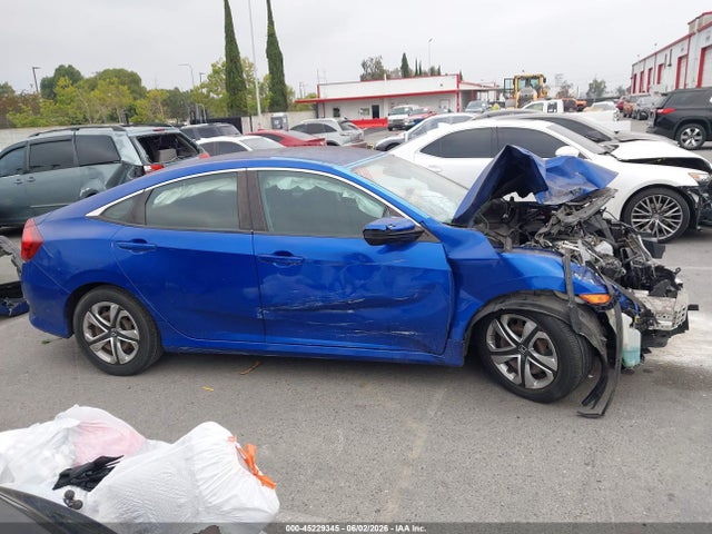 Honda Civic Lx 2018 2HGFC2F53JH517159 Image 14