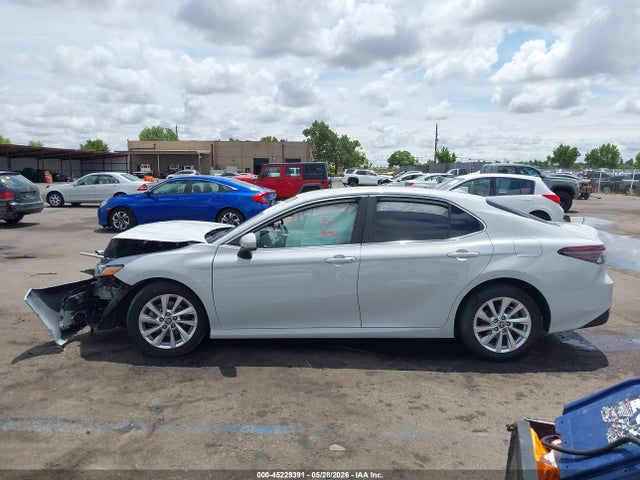 Toyota CAMRY LE 2023 4T1C11AK2PU129985 Image 14